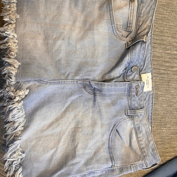 Celebrity Pink Pants - Denim Shorts